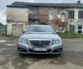 Серый Мерседес Е-Класс, объемом двигателя 2.22 л и пробегом 315 тыс. км за 13400 $, фото 2 на Automoto.ua