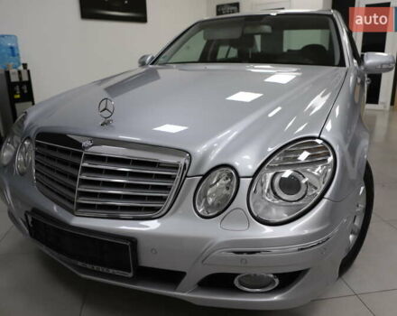 Сірий Мерседес Е-Клас, об'ємом двигуна 2.2 л та пробігом 194 тис. км за 14899 $, фото 26 на Automoto.ua