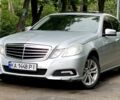 Серый Мерседес Е-Класс, объемом двигателя 2.1 л и пробегом 335 тыс. км за 11500 $, фото 1 на Automoto.ua