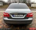 Серый Мерседес Е-Класс, объемом двигателя 2.1 л и пробегом 262 тыс. км за 10900 $, фото 5 на Automoto.ua