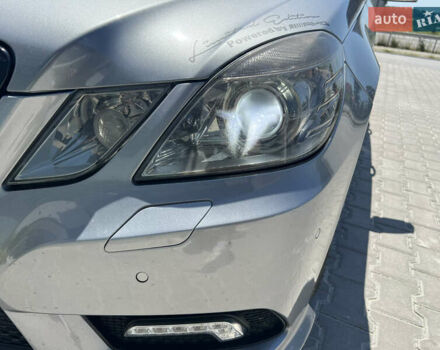 Серый Мерседес Е-Класс, объемом двигателя 2.14 л и пробегом 303 тыс. км за 16300 $, фото 26 на Automoto.ua