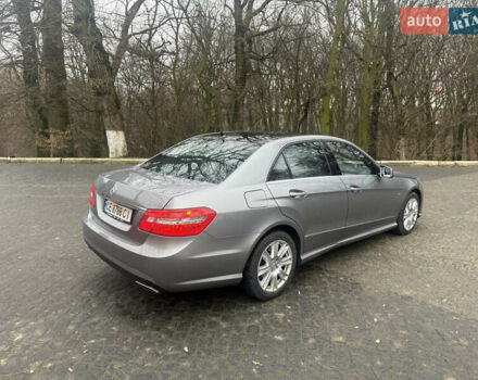 Сірий Мерседес Е-Клас, об'ємом двигуна 3 л та пробігом 257 тис. км за 17200 $, фото 9 на Automoto.ua