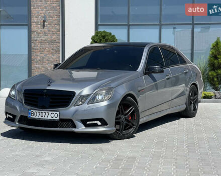 Серый Мерседес Е-Класс, объемом двигателя 2.14 л и пробегом 303 тыс. км за 16300 $, фото 1 на Automoto.ua