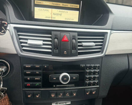 Сірий Мерседес Е-Клас, об'ємом двигуна 3 л та пробігом 257 тис. км за 17200 $, фото 30 на Automoto.ua