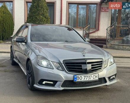 Сірий Мерседес Е-Клас, об'ємом двигуна 2.14 л та пробігом 303 тис. км за 14999 $, фото 13 на Automoto.ua