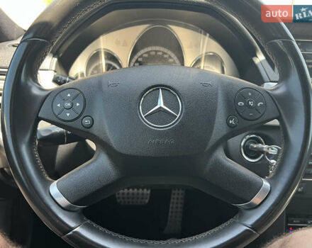 Серый Мерседес Е-Класс, объемом двигателя 2.14 л и пробегом 303 тыс. км за 16300 $, фото 71 на Automoto.ua