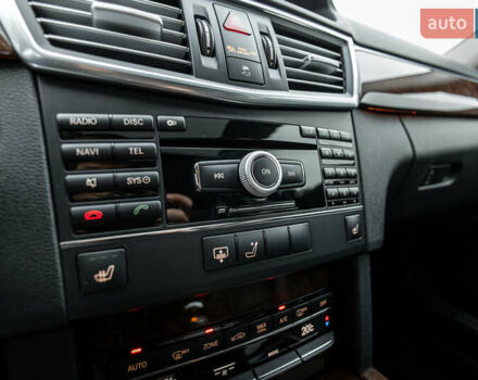 Серый Мерседес Е-Класс, объемом двигателя 3.5 л и пробегом 139 тыс. км за 15500 $, фото 24 на Automoto.ua