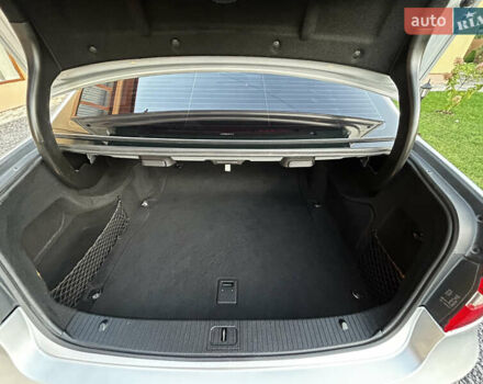 Серый Мерседес Е-Класс, объемом двигателя 2.2 л и пробегом 280 тыс. км за 11750 $, фото 27 на Automoto.ua