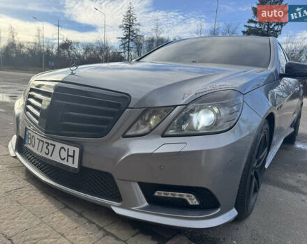 Сірий Мерседес Е-Клас, об'ємом двигуна 2.14 л та пробігом 303 тис. км за 14999 $, фото 25 на Automoto.ua