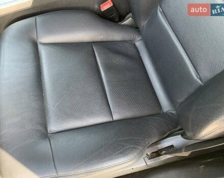 Мерседес Е-Класс 2009 в Ватутино на Automoto.ua Серый Мерседес Е-Класс, объемом двигателя 2.1 л и пробегом 322 тыс. км за 12000 $, фото 11 на Automoto.ua