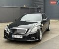 Серый Мерседес Е-Класс, объемом двигателя 2.1 л и пробегом 241 тыс. км за 10950 $, фото 1 на Automoto.ua