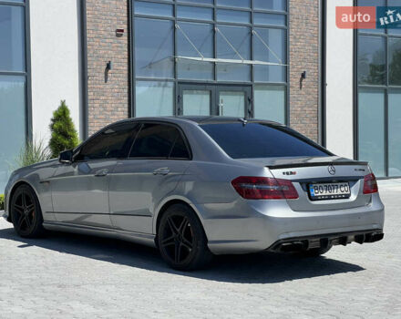 Серый Мерседес Е-Класс, объемом двигателя 2.14 л и пробегом 303 тыс. км за 16300 $, фото 16 на Automoto.ua