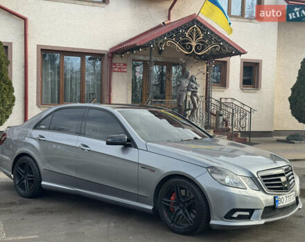 Сірий Мерседес Е-Клас, об'ємом двигуна 2.14 л та пробігом 303 тис. км за 14999 $, фото 12 на Automoto.ua