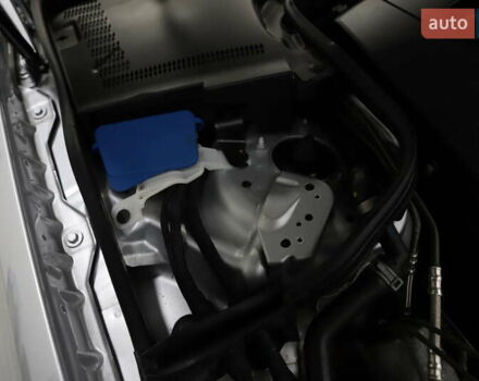 Сірий Мерседес Е-Клас, об'ємом двигуна 2.2 л та пробігом 194 тис. км за 14899 $, фото 97 на Automoto.ua