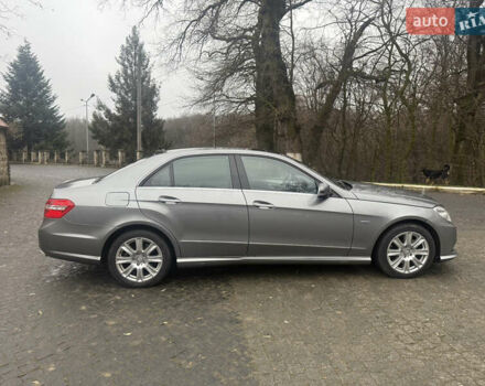 Сірий Мерседес Е-Клас, об'ємом двигуна 3 л та пробігом 257 тис. км за 17200 $, фото 10 на Automoto.ua