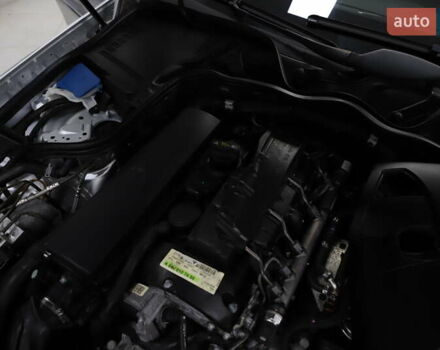 Сірий Мерседес Е-Клас, об'ємом двигуна 2.2 л та пробігом 194 тис. км за 14899 $, фото 101 на Automoto.ua