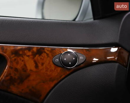 Сірий Мерседес Е-Клас, об'ємом двигуна 2.2 л та пробігом 194 тис. км за 14899 $, фото 56 на Automoto.ua