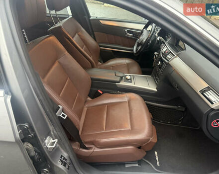 Сірий Мерседес Е-Клас, об'ємом двигуна 3 л та пробігом 257 тис. км за 17200 $, фото 22 на Automoto.ua