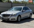 Серый Мерседес Е-Класс, объемом двигателя 2.2 л и пробегом 245 тыс. км за 10999 $, фото 1 на Automoto.ua