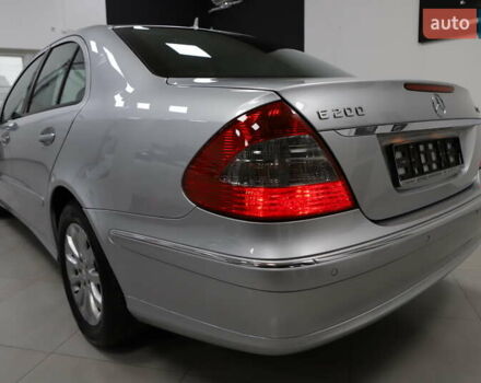 Сірий Мерседес Е-Клас, об'ємом двигуна 2.2 л та пробігом 194 тис. км за 14899 $, фото 11 на Automoto.ua