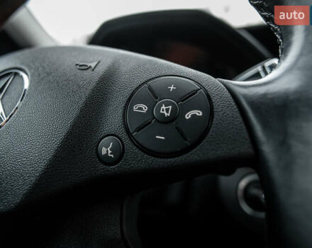 Серый Мерседес Е-Класс, объемом двигателя 3.5 л и пробегом 139 тыс. км за 15500 $, фото 35 на Automoto.ua