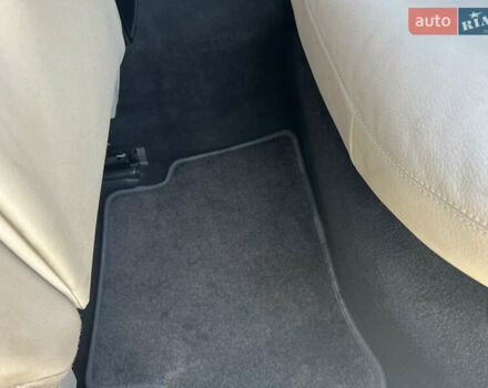 Серый Мерседес Е-Класс, объемом двигателя 2.14 л и пробегом 303 тыс. км за 16300 $, фото 49 на Automoto.ua