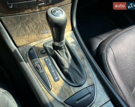 Сірий Мерседес Е-Клас, об'ємом двигуна 3.22 л та пробігом 320 тис. км за 7400 $, фото 9 на Automoto.ua