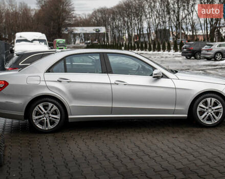 Серый Мерседес Е-Класс, объемом двигателя 3.5 л и пробегом 139 тыс. км за 15500 $, фото 11 на Automoto.ua