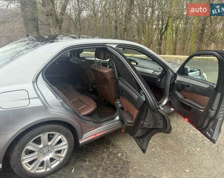 Сірий Мерседес Е-Клас, об'ємом двигуна 3 л та пробігом 257 тис. км за 17200 $, фото 42 на Automoto.ua