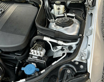 Серый Мерседес Е-Класс, объемом двигателя 2.2 л и пробегом 280 тыс. км за 11750 $, фото 29 на Automoto.ua