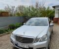 Серый Мерседес Е-Класс, объемом двигателя 3 л и пробегом 225 тыс. км за 14200 $, фото 1 на Automoto.ua