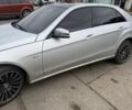 Серый Мерседес Е-Класс, объемом двигателя 3 л и пробегом 270 тыс. км за 17000 $, фото 2 на Automoto.ua