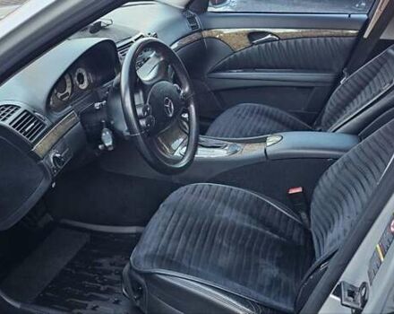 Сірий Мерседес Е-Клас, об'ємом двигуна 3 л та пробігом 173 тис. км за 9900 $, фото 11 на Automoto.ua