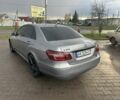 Сірий Мерседес Е-Клас, об'ємом двигуна 2.1 л та пробігом 283 тис. км за 11999 $, фото 3 на Automoto.ua