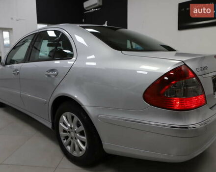 Сірий Мерседес Е-Клас, об'ємом двигуна 2.2 л та пробігом 194 тис. км за 14899 $, фото 25 на Automoto.ua