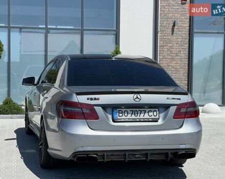 Серый Мерседес Е-Класс, объемом двигателя 2.14 л и пробегом 303 тыс. км за 16300 $, фото 14 на Automoto.ua