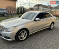 Сірий Мерседес Е-Клас, об'ємом двигуна 2.2 л та пробігом 281 тис. км за 11750 $, фото 12 на Automoto.ua