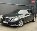 Серый Мерседес Е-Класс, объемом двигателя 2.1 л и пробегом 241 тыс. км за 10950 $, фото 1 на Automoto.ua