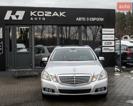 Серый Мерседес Е-Класс, объемом двигателя 3.5 л и пробегом 139 тыс. км за 15500 $, фото 4 на Automoto.ua