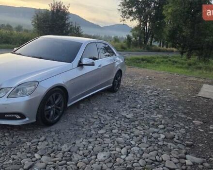 Мерседес Е-Класс 2010 в Тячеве на Automoto.ua Серый Мерседес Е-Класс, объемом двигателя 2.2 л и пробегом 268 тыс. км за 11200 $, фото 8 на Automoto.ua