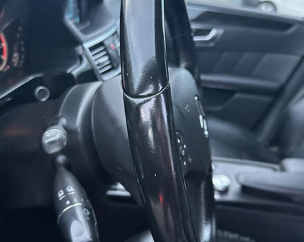 Сірий Мерседес Е-Клас, об'ємом двигуна 2.2 л та пробігом 246 тис. км за 12000 $, фото 40 на Automoto.ua