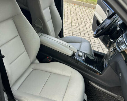 Мерседес Е-Клас 2010 у Прилуках на Automoto.ua Сірий Мерседес Е-Клас, об'ємом двигуна 3.5 л та пробігом 278 тис. км за 11400 $, фото 22 на Automoto.ua