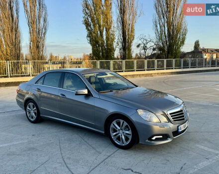 Сірий Мерседес Е-Клас, об'ємом двигуна 2.14 л та пробігом 246 тис. км за 12500 $, фото 17 на Automoto.ua