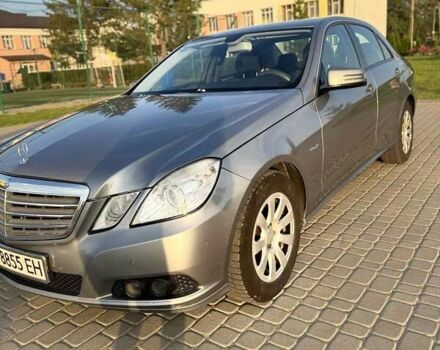 Сірий Мерседес Е-Клас, об'ємом двигуна 1.8 л та пробігом 323 тис. км за 10999 $, фото 3 на Automoto.ua