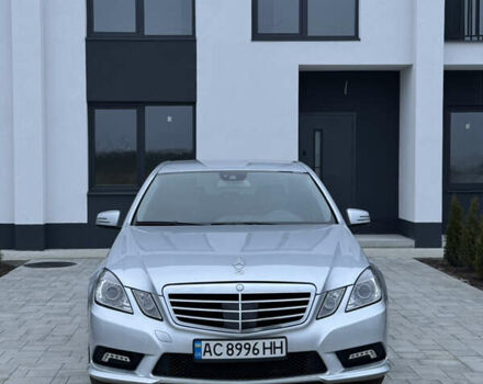 Серый Мерседес Е-Класс, объемом двигателя 3 л и пробегом 315 тыс. км за 12999 $, фото 1 на Automoto.ua