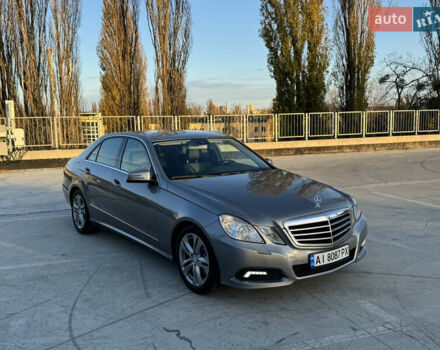 Серый Мерседес Е-Класс, объемом двигателя 2.14 л и пробегом 245 тыс. км за 11900 $, фото 7 на Automoto.ua