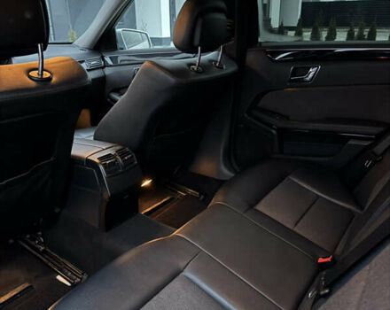 Серый Мерседес Е-Класс, объемом двигателя 3 л и пробегом 315 тыс. км за 12999 $, фото 16 на Automoto.ua