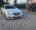 Мерседес Е-Класс 2010 в Тячеве на Automoto.ua Серый Мерседес Е-Класс, объемом двигателя 2.2 л и пробегом 268 тыс. км за 11200 $, фото 9 на Automoto.ua