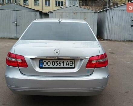 Серый Мерседес Е-Класс, объемом двигателя 2.2 л и пробегом 420 тыс. км за 10800 $, фото 19 на Automoto.ua