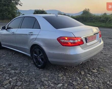 Мерседес Е-Класс 2010 в Тячеве на Automoto.ua Серый Мерседес Е-Класс, объемом двигателя 2.2 л и пробегом 268 тыс. км за 11200 $, фото 6 на Automoto.ua